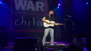 Ed Sheeran - Dive (Live for Warchild @ Indigo O2, London)