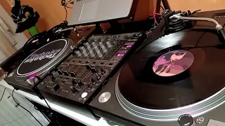 House Classics Vinyl Only Mix by DJ Rolf 2004-2006