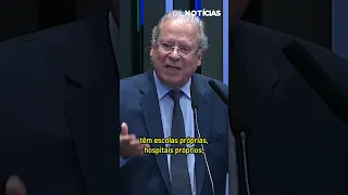 Após quase 20 anos, José Dirceu volta ao Congresso em ato pelos 60 anos do golpe militar