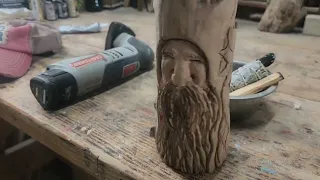 Carving a woodspirit & stuff ✌️