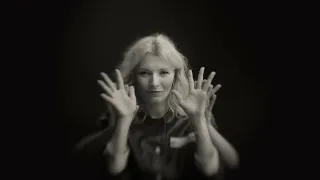 Mela Koteluk - Jestem stąd [Official Lyric Video]