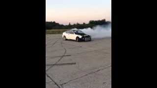 BMW e46 344 V8 Supercharged donuts