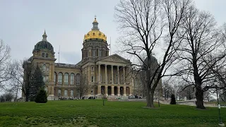 Iowa lawmakers return to State Capitol to finalize redistricting maps