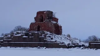 К форту Павел 1 по льду Финского залива. Ч.1 Это не форт, это затопленный замок!