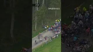 Bad crash at Liège-Bastogne-Liège #shorts