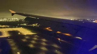 JetBlue Airways Airbus A320-200 landing at Orlando (MCO)