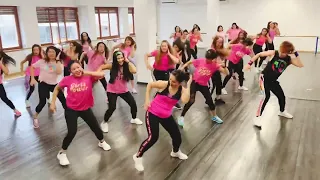 SA MAU KOI x KISS KISS by: Jamsesh - Dance Workout / Fitness Dance / JM Zumba Dance  Milan Italy