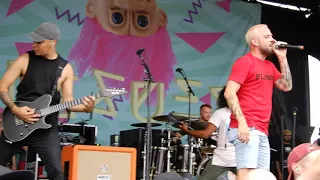 Issues - COMA (Live Warped Tour - Wantagh 28/7/18)