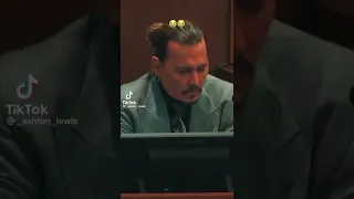 Johnny depp calls amber heard a “fat ass” 😂