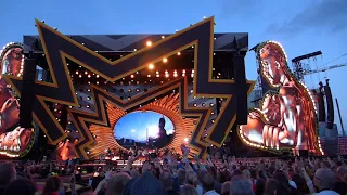 Robbie Williams - Millenium (Live - Tampere, Finland 10.8.2017)