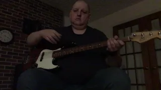 Alice In Chains - Nutshell.   (Bass Playalong)