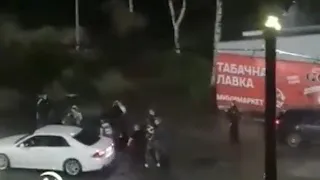 Полиция Славянки разняла массовую драку между двумя группировками молодых людей
