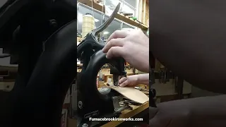 Sewing A Leather Knife Sheath On A Tippmann Boss Machine #shorts #leather