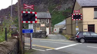 Glanypwll level crossing 22/8/17