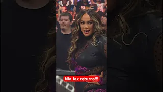 Nia Jax helps Rhea Ripley get the win!