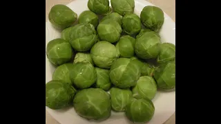 Brussels Sprouts 101 - Herbs & Spices That Go With Brussels Sprouts