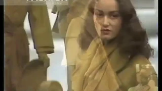 "Gianfranco Ferrè" Autumn Winter 1989 1990 Milan pret a porter women by Canale Moda