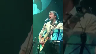 Paulinho Moska canta Caetano Veloso