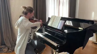 inside David Garrett's house 01