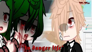 "In danger life" |• Vampire's Pet •|•Pt. 2/3•| Mha/Bnha•| Vampire AU•|