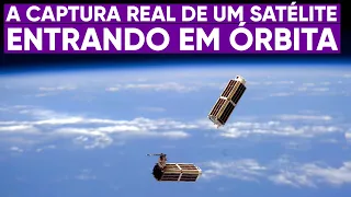 O vídeo real de um satélite entrando em órbita