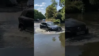 Will The TOUAREG make it Through ???? (watery gate lane)