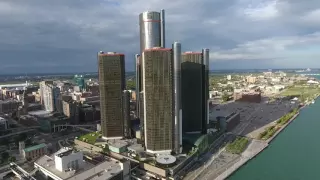Detroit Renaissance Center Quick Drone Run