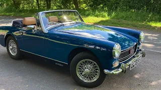 MG Midget - short drive in Blue