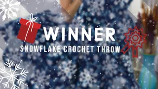 Left Hand: Crochet Award Winning Snowflake Throw | The Crochet Crowd