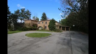 Abandoned Mega Mansion Flooded & Decaying