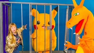 Assistant goes on a Detective Pikachu Pokemon Hunt in the Box Fort