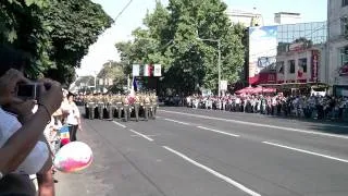 MOLDOVA Chisinau - PARADA militara de Ziua Independentei 27.08.2011