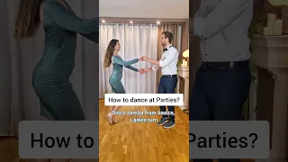How to dance at Parties 🕺💃#dancetutorial