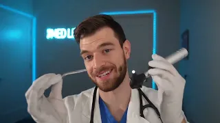 I Remove an Ear Wax Blockage from Your Ears and Perform an Ear Cleaning [Real Doctor ASMR]