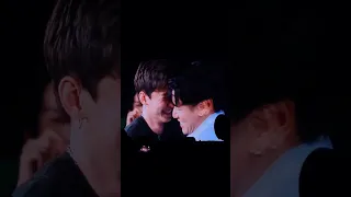 They kissed everyone 🥵🔥😍 i need full uncut version now 😭 they create ghostship for fandom 🥹