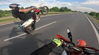 😈Supermoto z Ekipą.😈 Latanie na Gumie, Burnout i Stoppie.