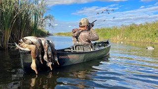 Epic Duck Hunting in a TINY Shallow Water CREEK!