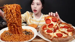 SUB)Double Cheese Pepperoni Chicago Pizza With Buldak Noodles Mukbang Asmr