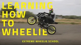 Learning how to Wheelie | Extreme Wheelie School | MT07 and MT09