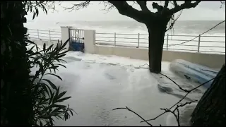 Huge waves as powerful storm batters coastal areas in southern France | AFP