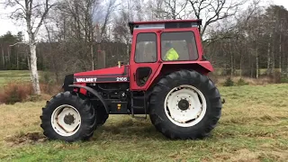 Köp Traktor Valmet 2105-4 på Klaravik