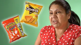 Mexican Moms Try Japanese Chips