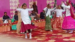 Haryanvi dance .