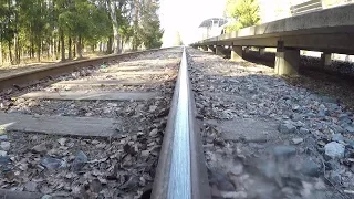 Вид колеса поезда на рельсе 2 / Train wheel view to the rail 2