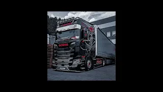 les Scania V8