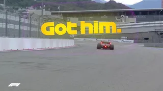 2021 Russian Grand Prix  Norris passes Sainz on back straight to take race lead