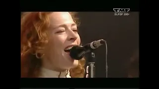 Melissa Auf Der Maur - Taste You - Pukkelpop 2004