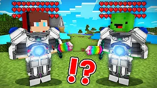 JJ and Mikey Became OVERPOWERED in Minecraft - Maizen Nico Cash Smirky Cloudy