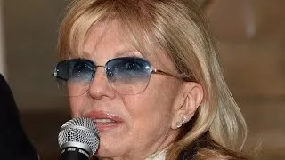 Nancy Sinatra Talks Frank Sinatra, Mia Farrow and Ronan Farrow Paternity Rumor