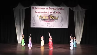 Danzas árabes grupal niñas - Danzas HASNA Salta